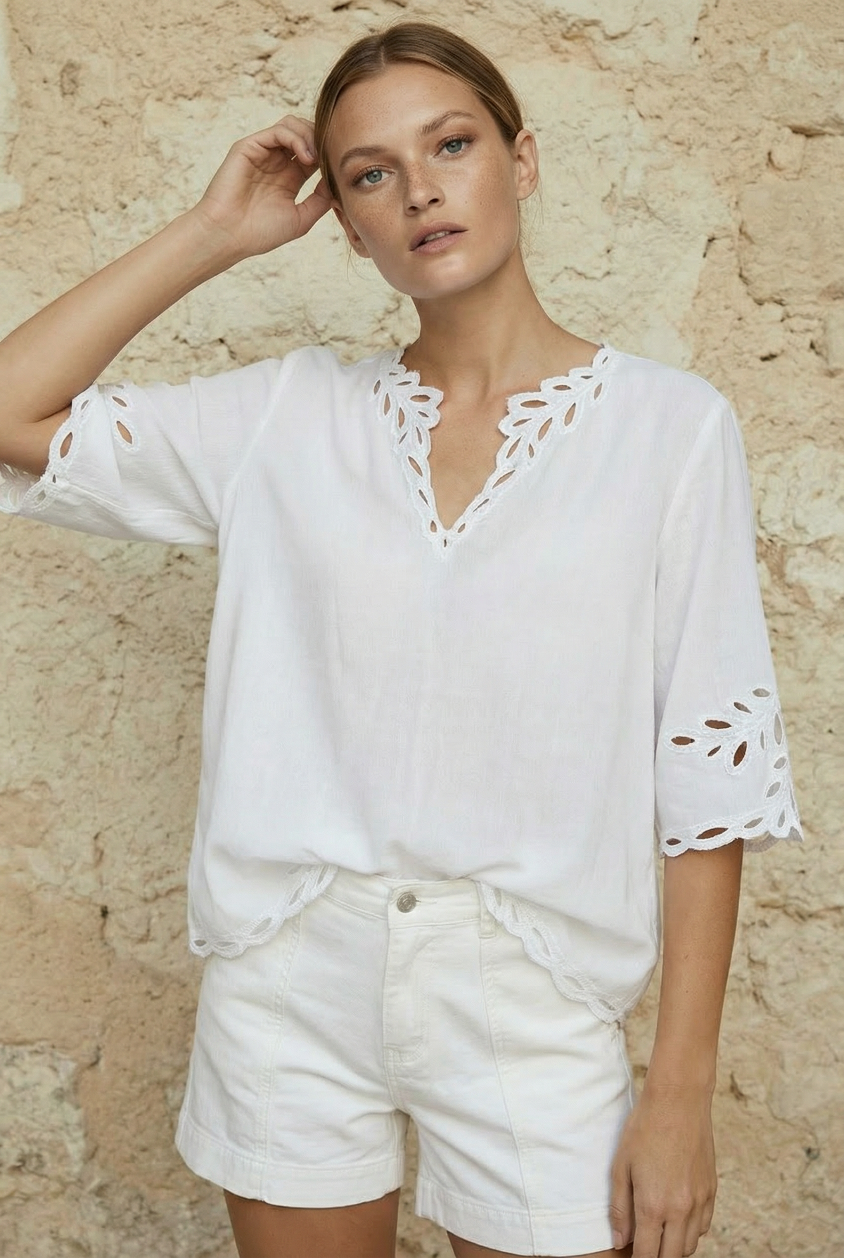 CORDELIA LINEN BLOUSE