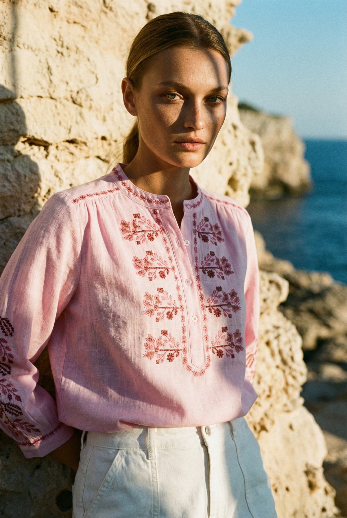 JANE DAKOTA PINK EMBROIDERED SHIRT
