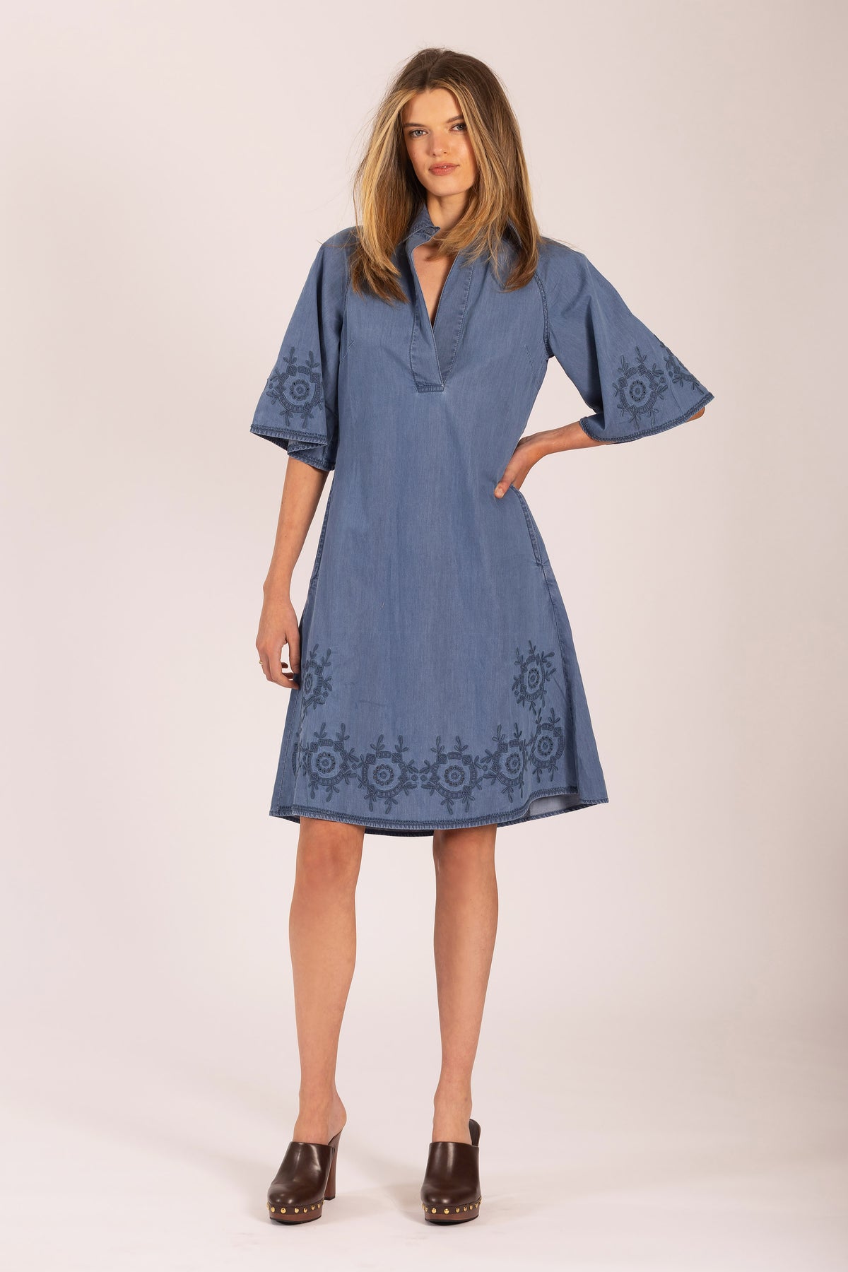 JONES EMBROIDERED MIDI DENIM DRESS