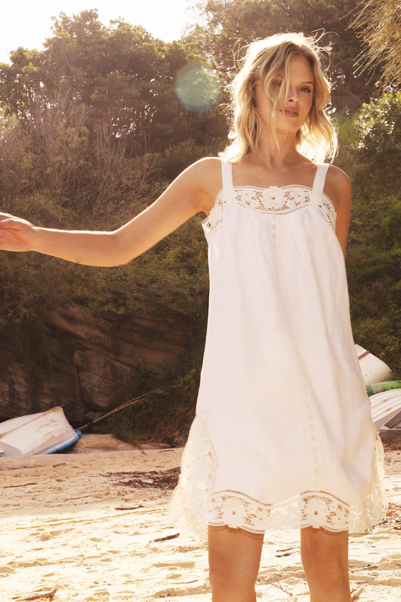 LIDO LINEN AND LACE MINI DRESS