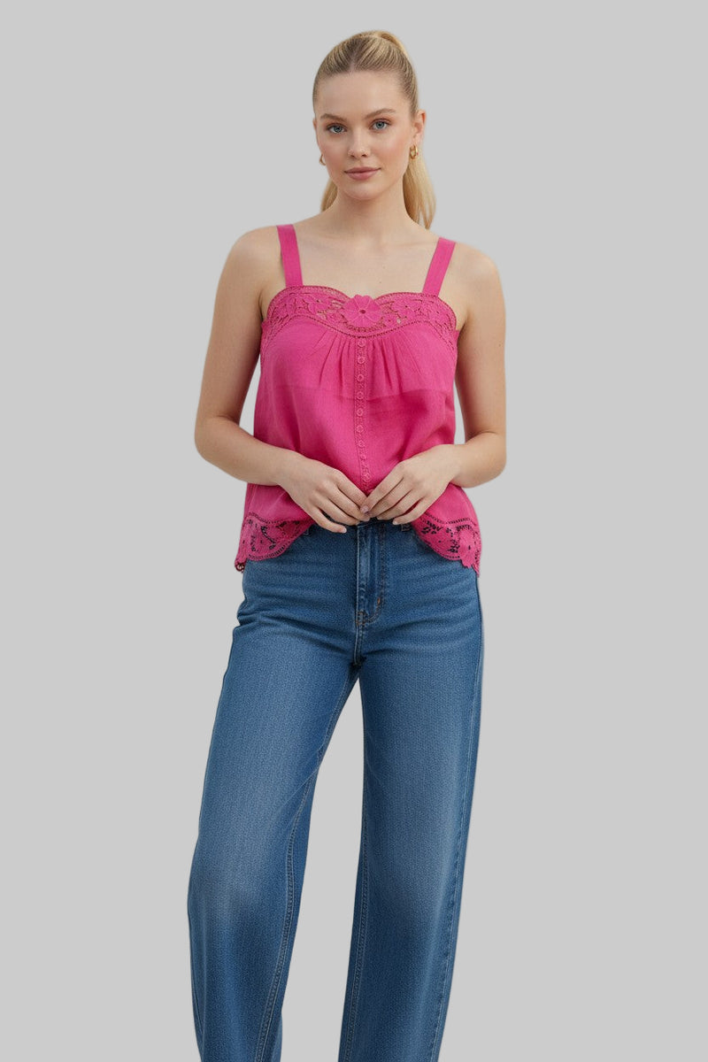 LIDO LINEN AND LACE TOP