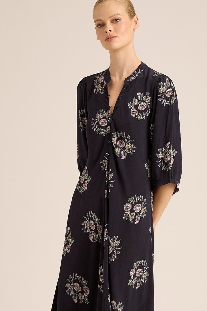 SCARLETT SILK CREPE WREATH MIDI