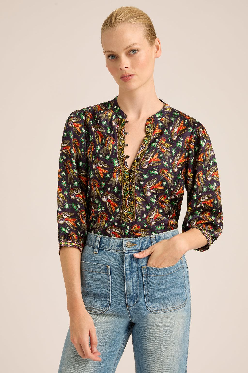SCARLETT SILKY BIRDIE SHIRT